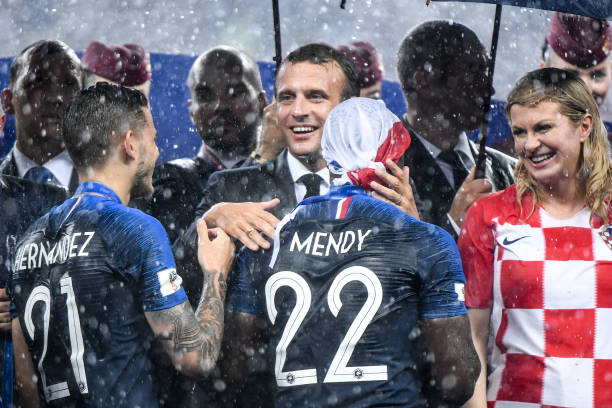 表明了法律 表明了法律